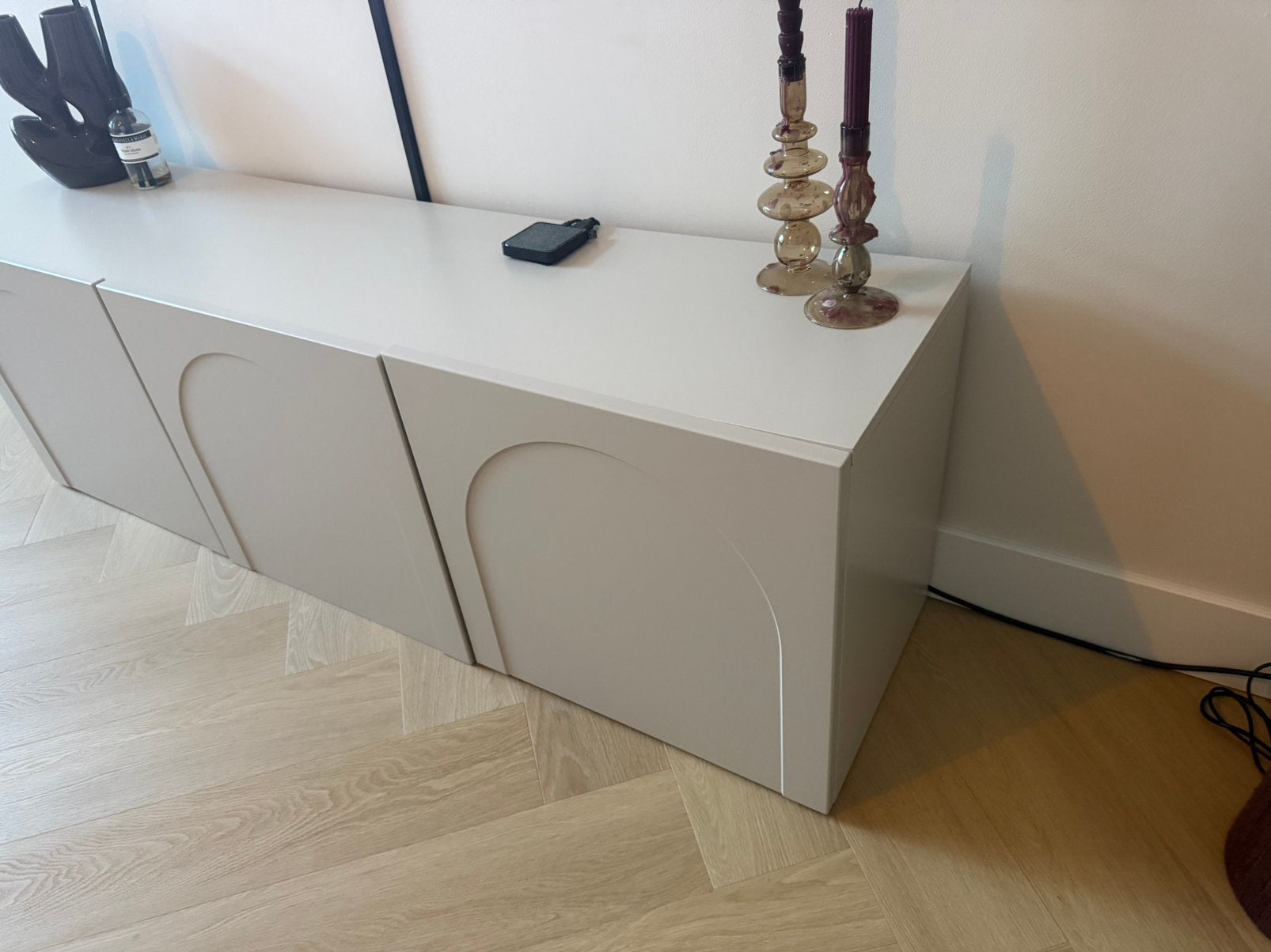 Tv meubel beige, Ophalen of Verzenden, Zo goed als nieuw, 25 tot 50 cm, 100 tot 150 cm