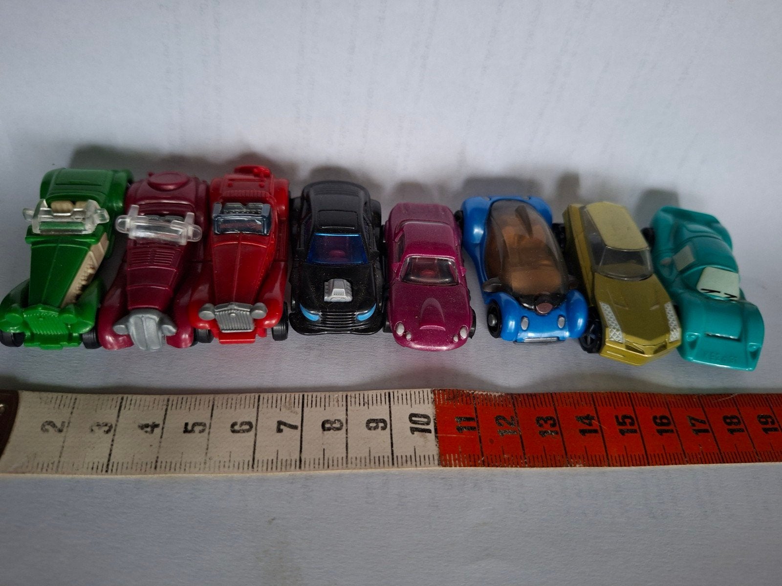 8 Ferrero verrassing ei auto's, Kinderen en Baby's, Ophalen of Verzenden