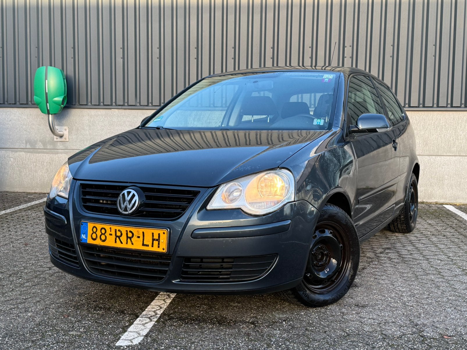 Volkswagen Polo 1.4 | Airco | NAP | Distri vervangen APK, Voorwielaandrijving, Blauw, Origineel Nederlands, Handgeschakeld