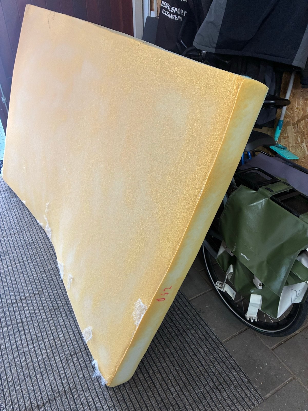 Caravan matras schuimrubber 135x205 cm (zonder hoes), Caravans en Kamperen, Ophalen, Gebruikt
