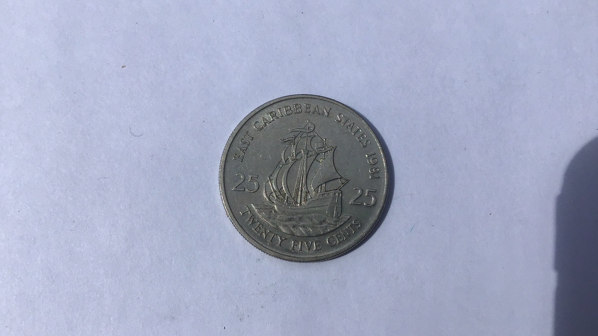 East Carribean states 25 cent 1981., Postzegels en Munten, Munten | Amerika, Ophalen of Verzenden, Midden-Amerika
