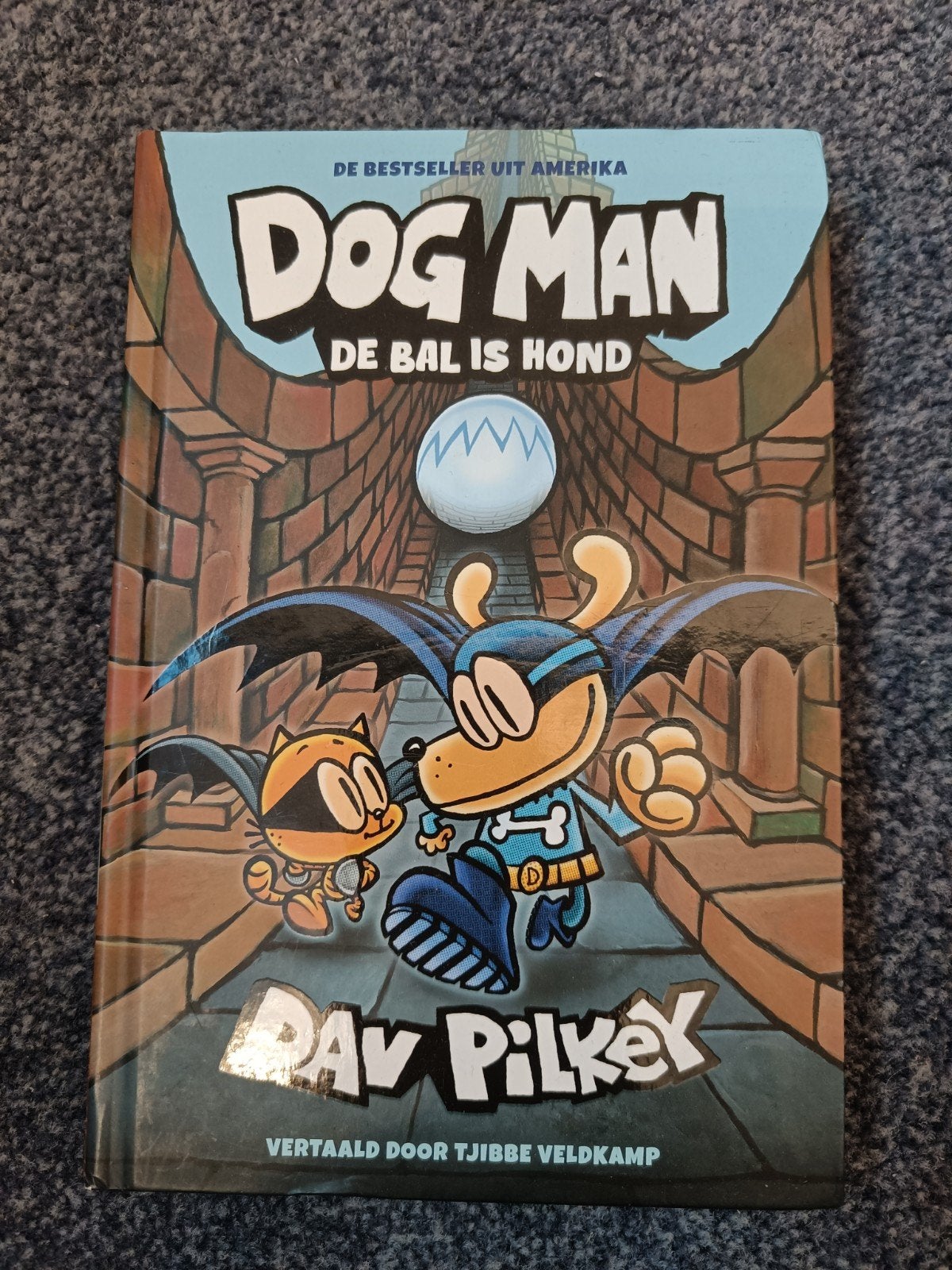 Dogman, de bak is hond boek, Ophalen of Verzenden, Zo goed als nieuw