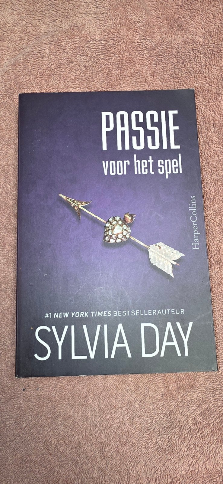 Passie voor het spel - Sylvia Day (HarperCollins), Boeken, Romans, Ophalen of Verzenden, Gelezen, Sylvia Day, Nederland