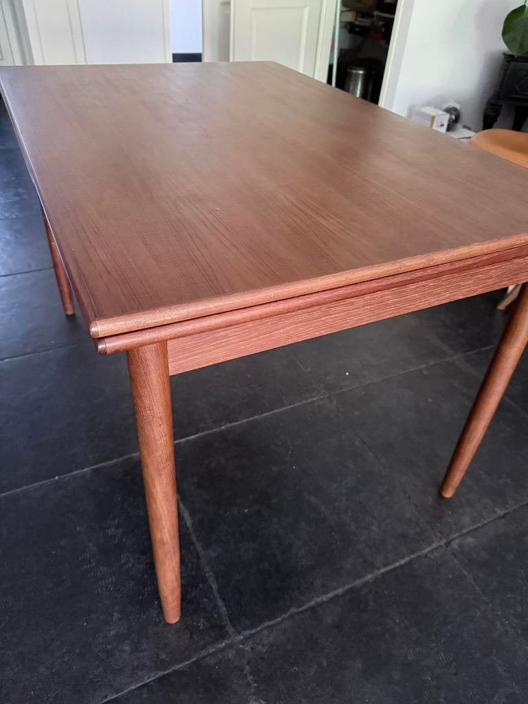 Zgn. Danish design eettafel met 2 panelen, even lezen!, Ophalen, Zgn danish design, Gebruikt, Teakhout