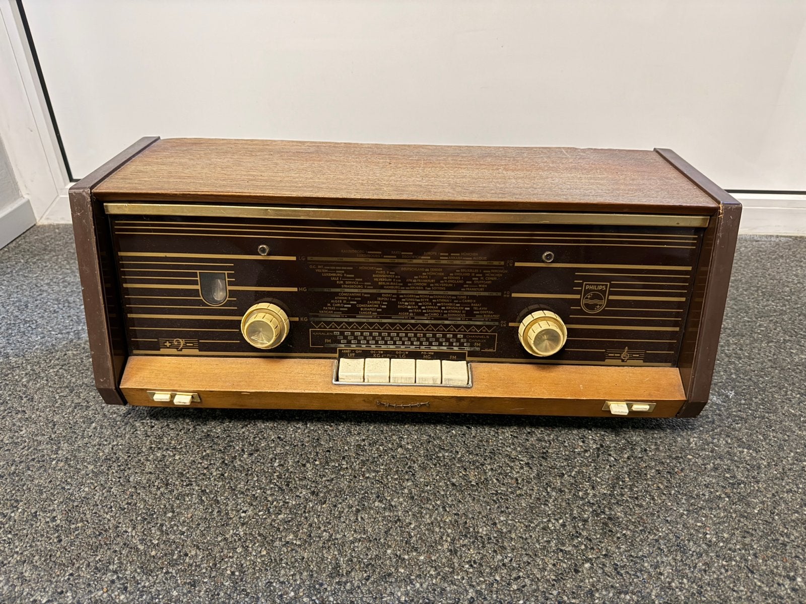 Vintage Philips buizenradio - Prachtig retro design, Ophalen, Gebruikt, Radio