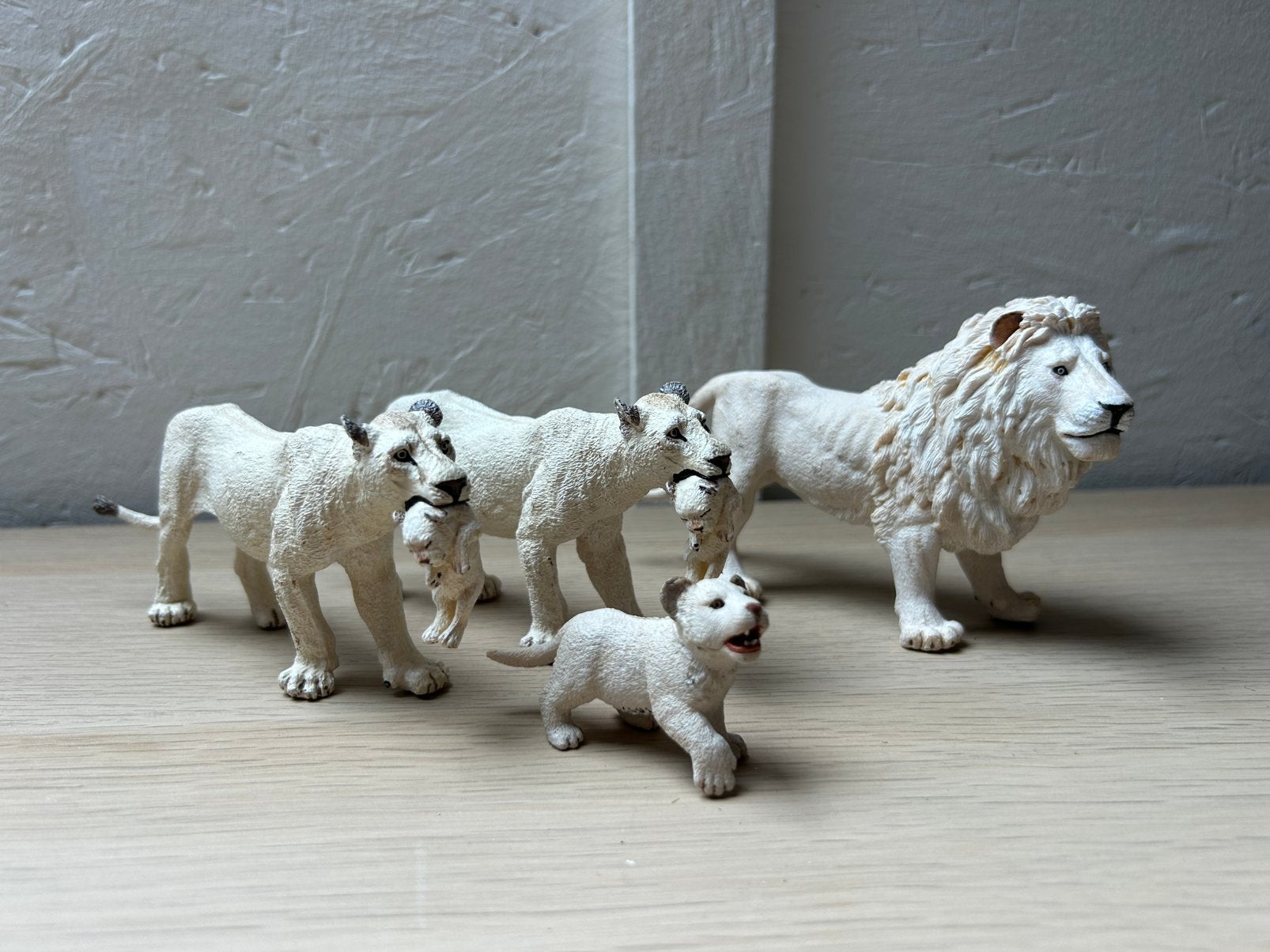 Papo witte leeuwen, Verzamelen, Dierenverzamelingen, Ophalen of Verzenden, Zo goed als nieuw, Paard, Beeldje of Figuurtje