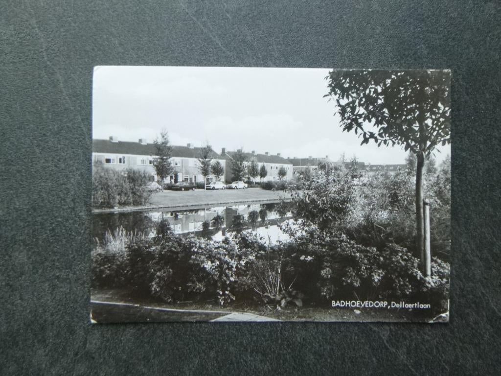 Badhoevedorp. Dellaertlaan/auto 1973, Verzamelen, Ansichtkaarten | Nederland, Verzenden, 1960 tot 1980, Gelopen, Noord-Brabant