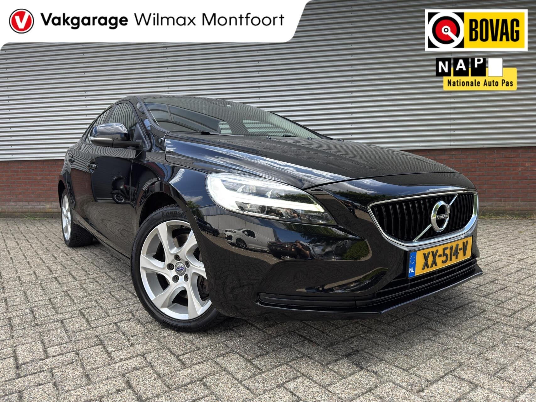 Volvo V40 1.5 T2 Polar+|LED|Stoelverwarming|Trekhaak|Navi|Au, Stof, Euro 6, Origineel Nederlands, Bedrijf
