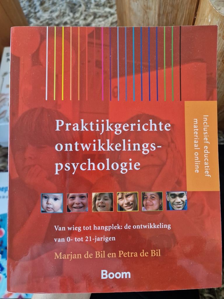 Praktijkgerichte ontwikkelingspsychologie, Boeken, Studieboeken en Cursussen, Gelezen, Marjan de Bil en Petra de Bil, Gamma, HBO