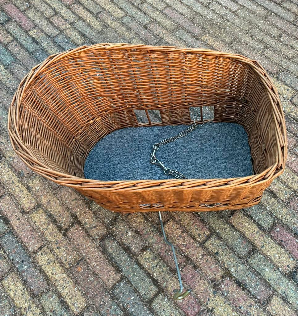 Fietsmand voor hondje achterop de fiets, Dieren en Toebehoren, Ophalen, Gebruikt, Riet