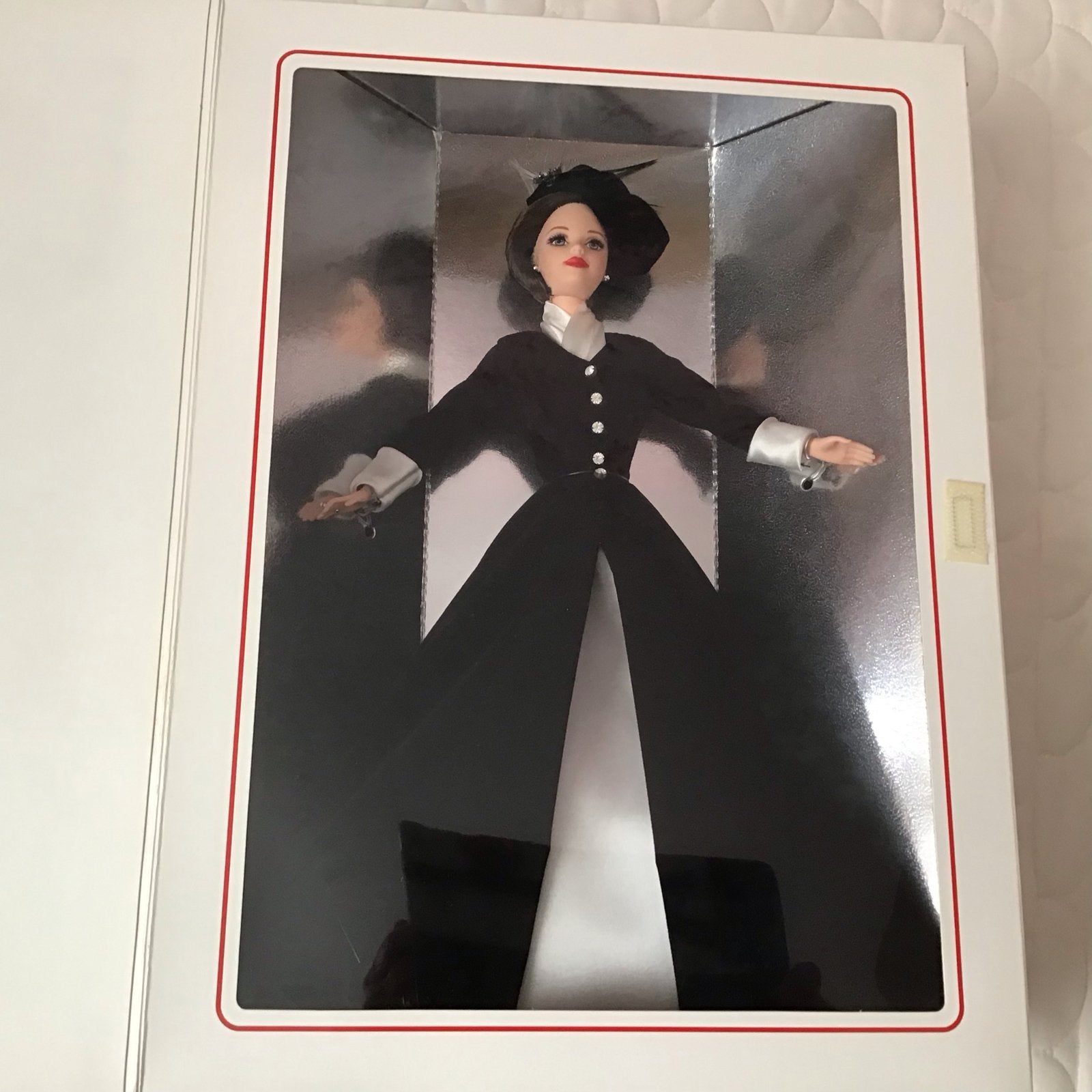 Barbie Classique Romantic Interlude Collector's Edition, Ophalen of Verzenden, Nieuw, Pop
