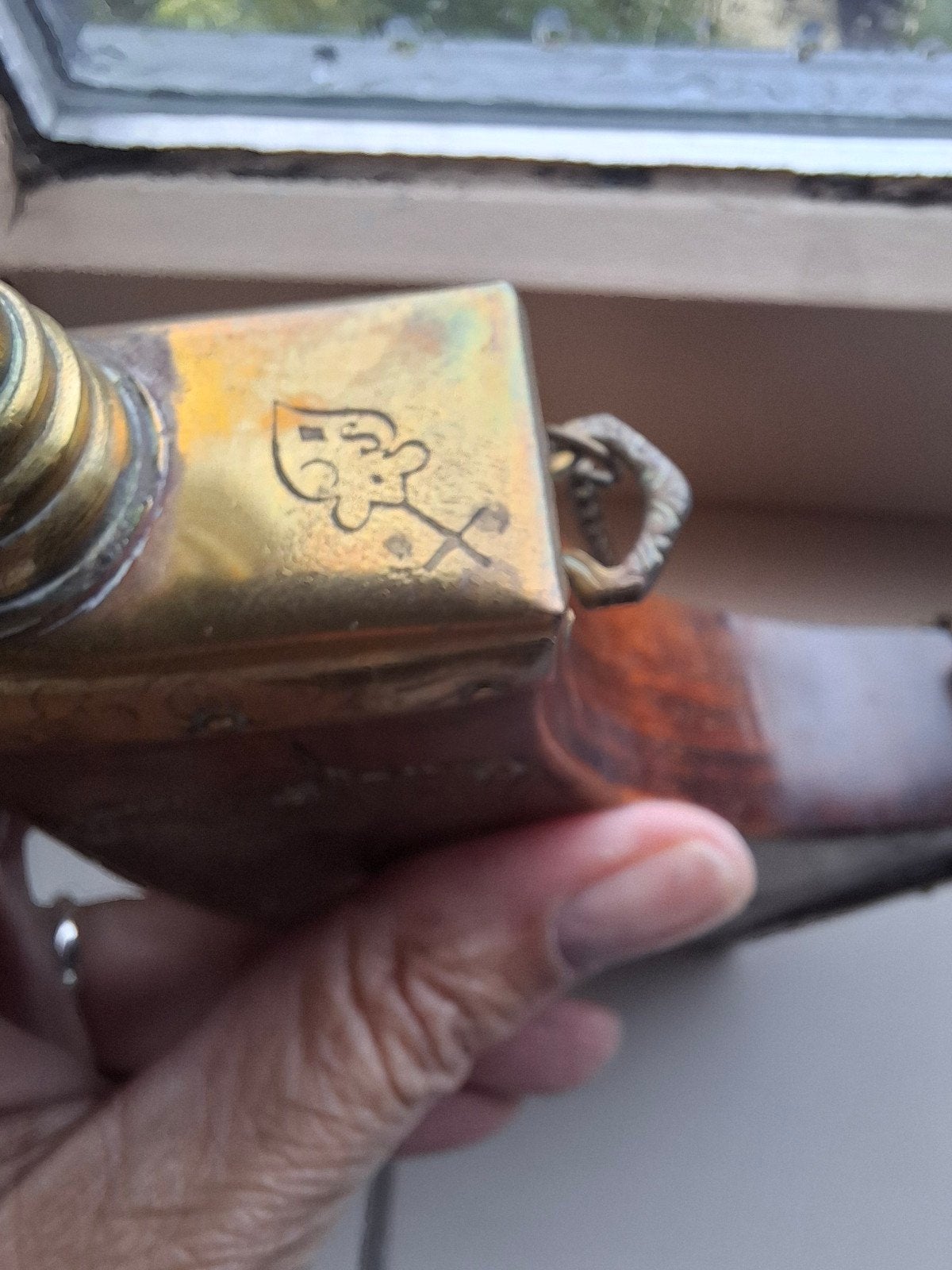 Antieke Kruitfles van Hout en Messing, Antiek en Kunst, Ophalen of Verzenden