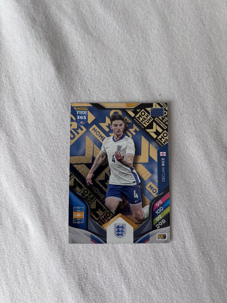 Panini Adrenalyn Xl Declan Rice Momentum Ultra Rare, Ophalen, Zo goed als nieuw, Plaatje