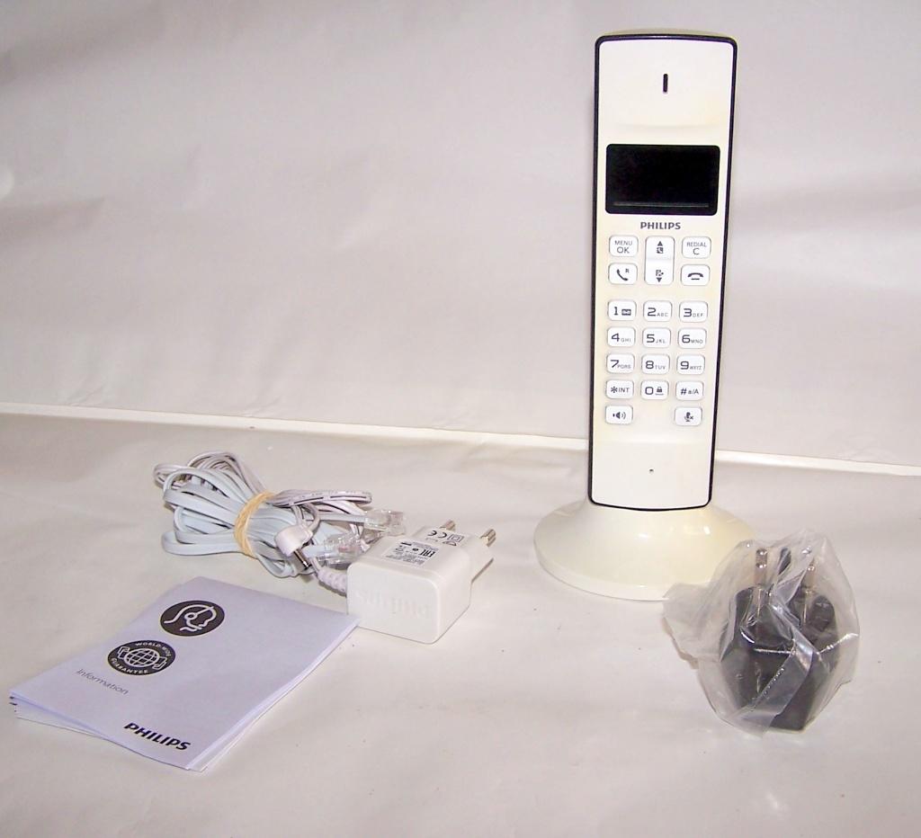 Philips M330 design DECT telefoon met gebruiksaanwijzing., Ophalen of Verzenden, Zo goed als nieuw, 1 handset