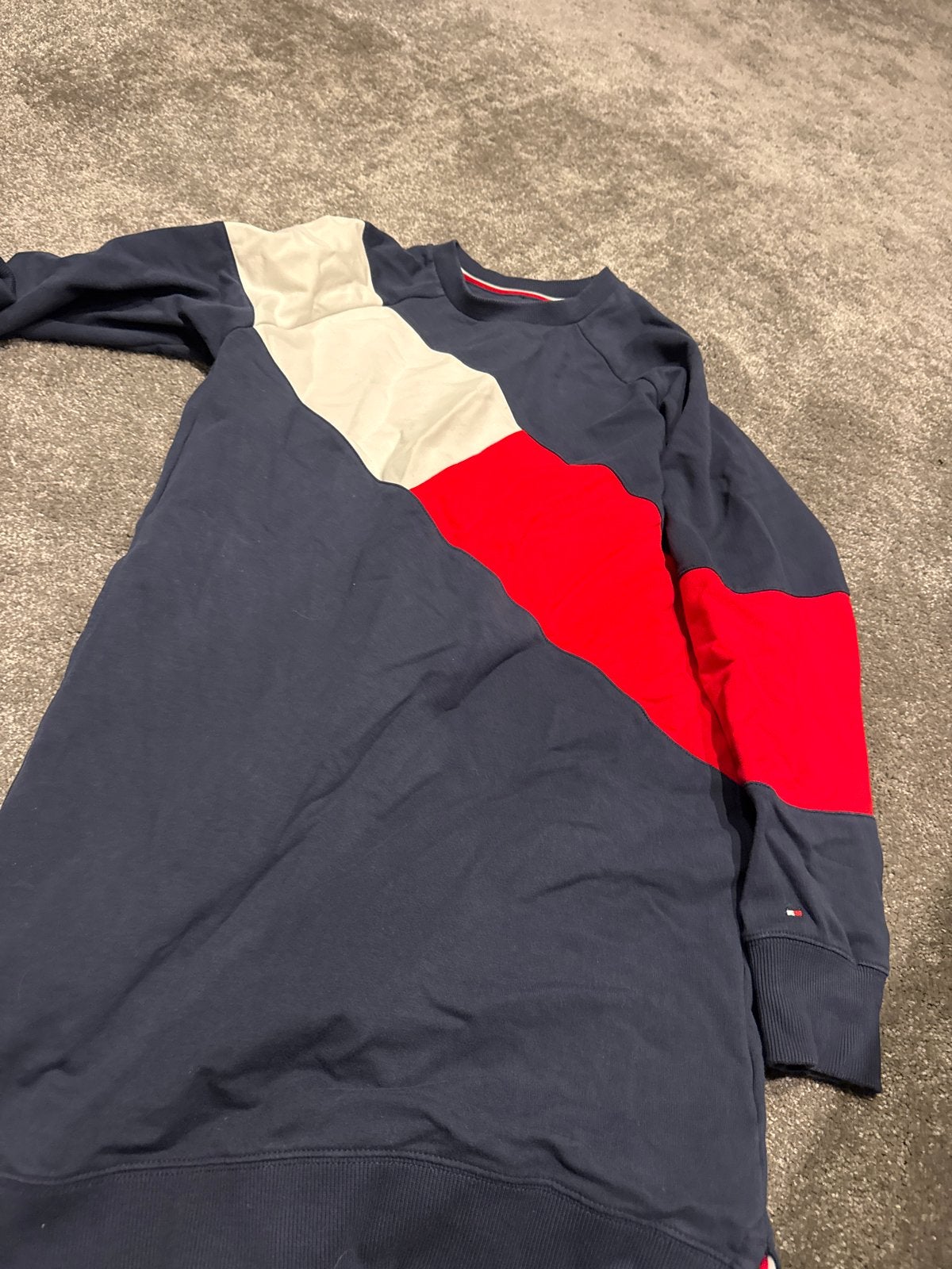 Tommy Hilfiger jurk maat 164 nieuw, Kinderen en Baby's, Ophalen of Verzenden, Nieuw