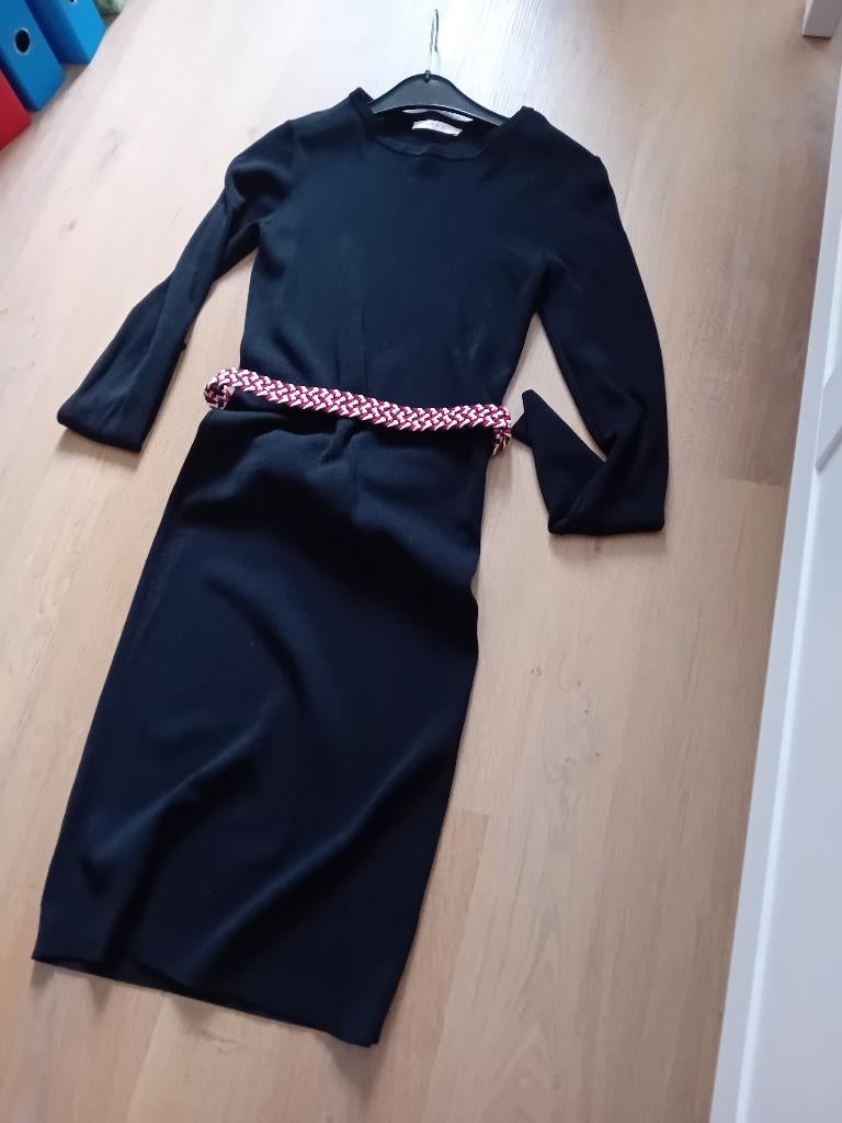 Nikkie Jurkje Dames lange jurk maat S rekbare stof nieuw, Kleding | Dames, Ophalen of Verzenden, Nieuw, Zwart, Onder de knie
