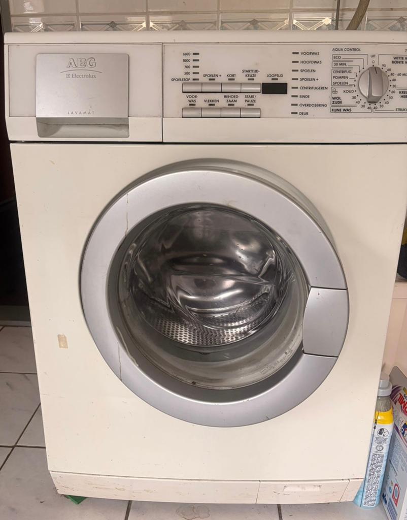 AEG wasmachine, Witgoed en Apparatuur, Ophalen, Gebruikt, 1200 tot 1600 toeren, 85 tot 90 cm