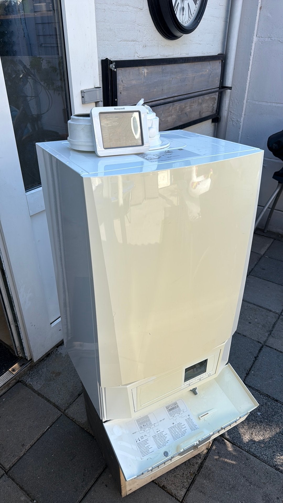 Remeha calenta c40, Geiser, Ophalen of Verzenden, Zo goed als nieuw, Minder dan 20 liter