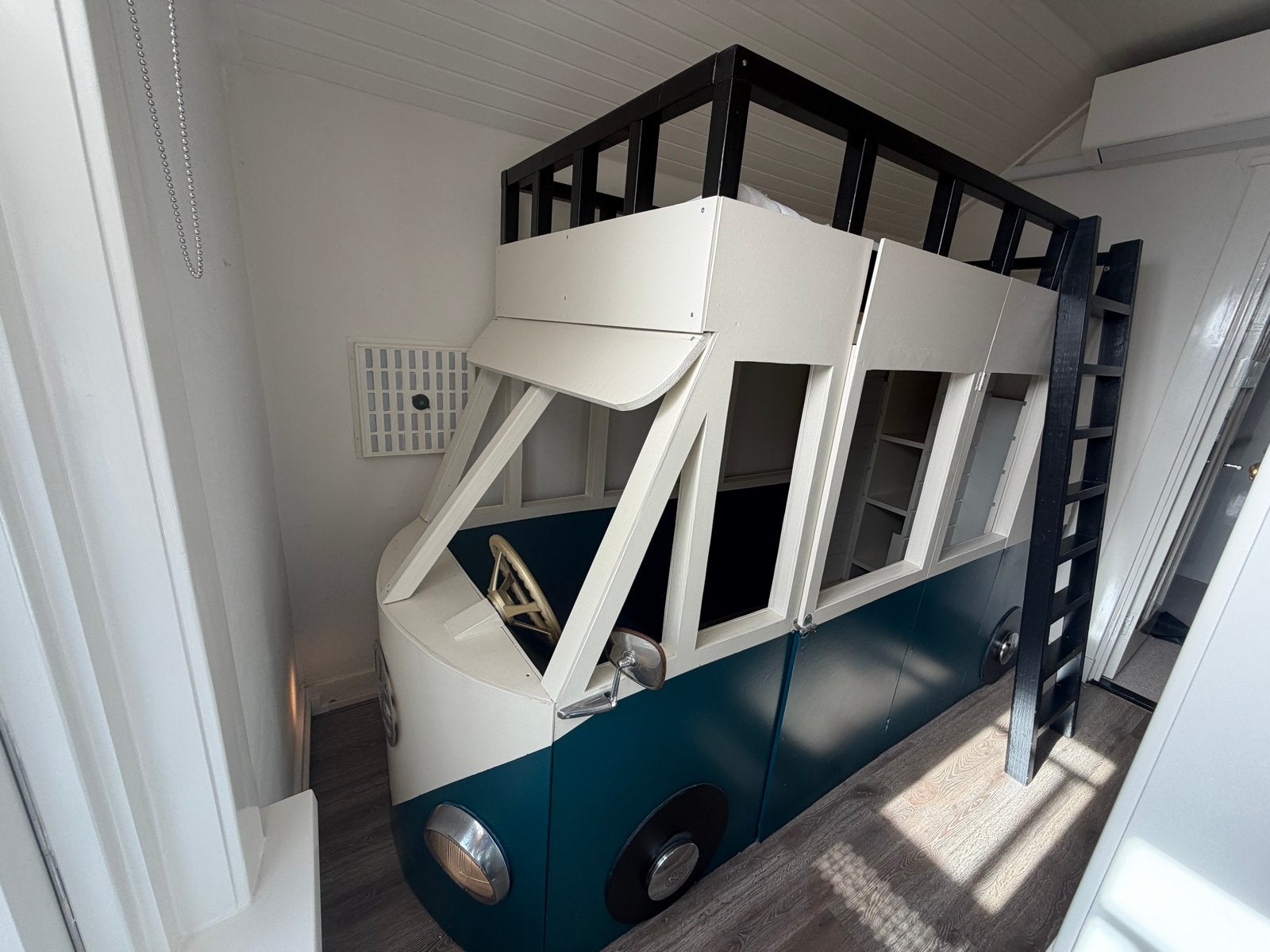Uniek Busbed/Hoogslaper - Avontuurlijke Slaapplek, Ophalen, Gebruikt, Eenpersoons, 200 cm