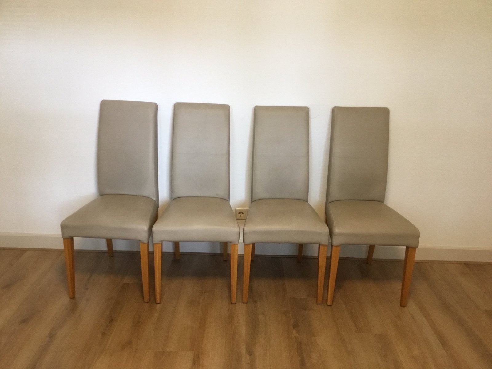 Te koop eetkamerstoelen, Huis en Inrichting, Stoelen, Ophalen, Overige materialen, Overige kleuren, Zo goed als nieuw