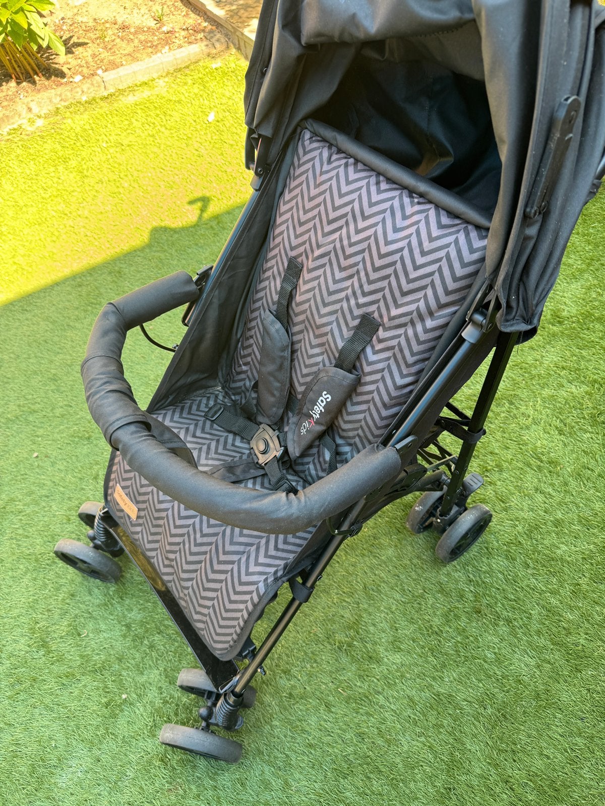 Nette Safety Kids buggy - licht gewicht en compact, Ophalen of Verzenden, Gebruikt, Overige merken, Verstelbare rugleuning