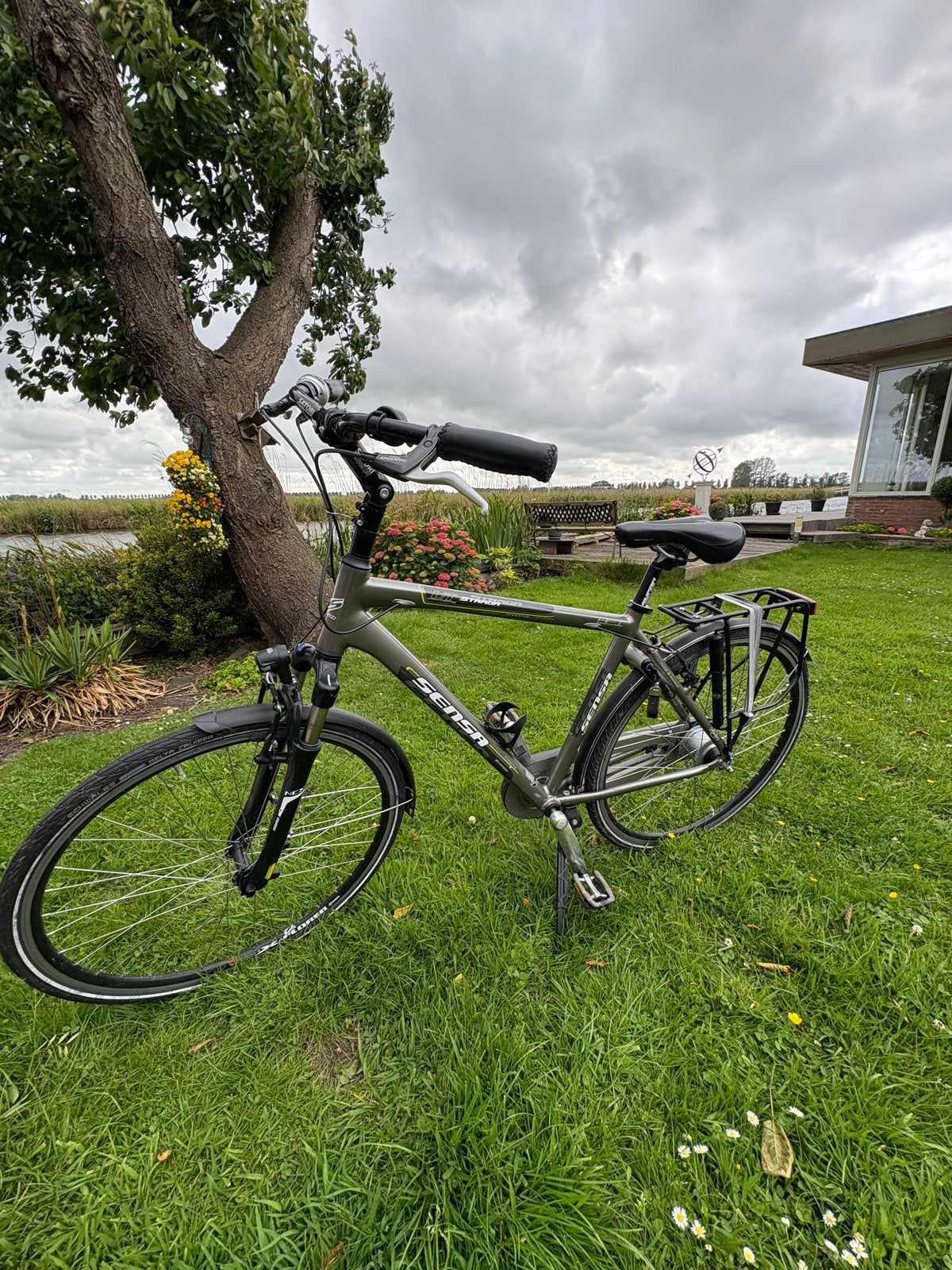 Sensa Urban Trekking Heren/Jongens Fiets - Zeer Netjes, Fietsen en Brommers, Fietsen | Heren | Herenfietsen, Overige merken, Velgrem