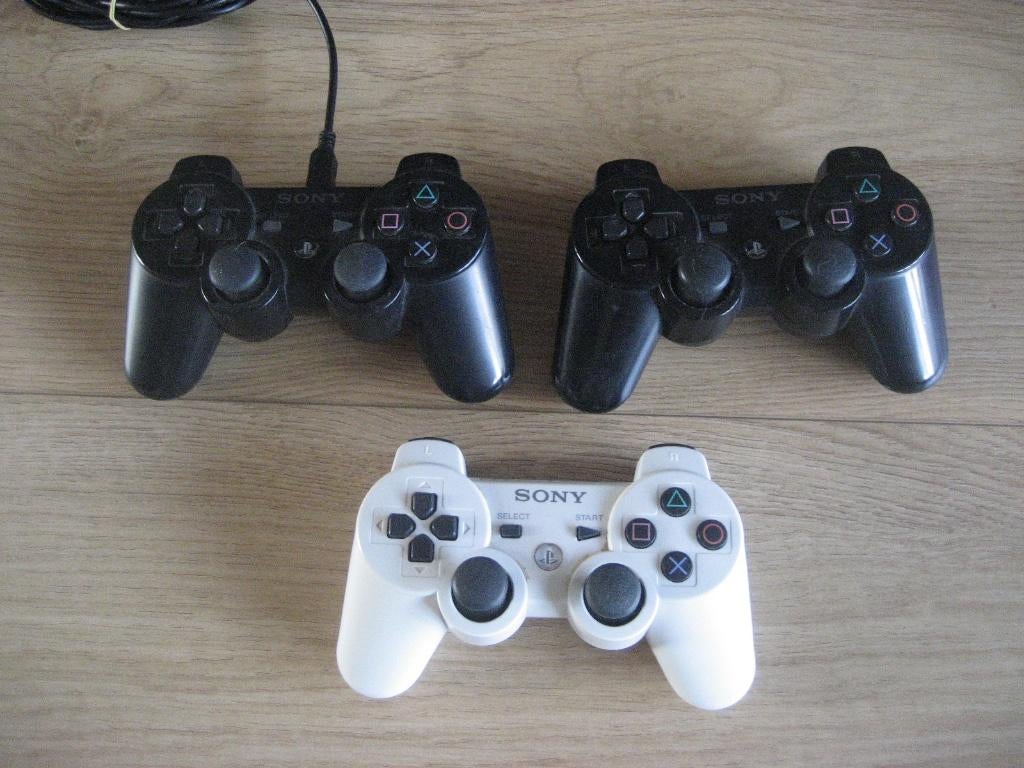 Playstation controllers wireless 2 beschikbaar, Gebruikt, PlayStation 3, Ophalen of Verzenden, Controller