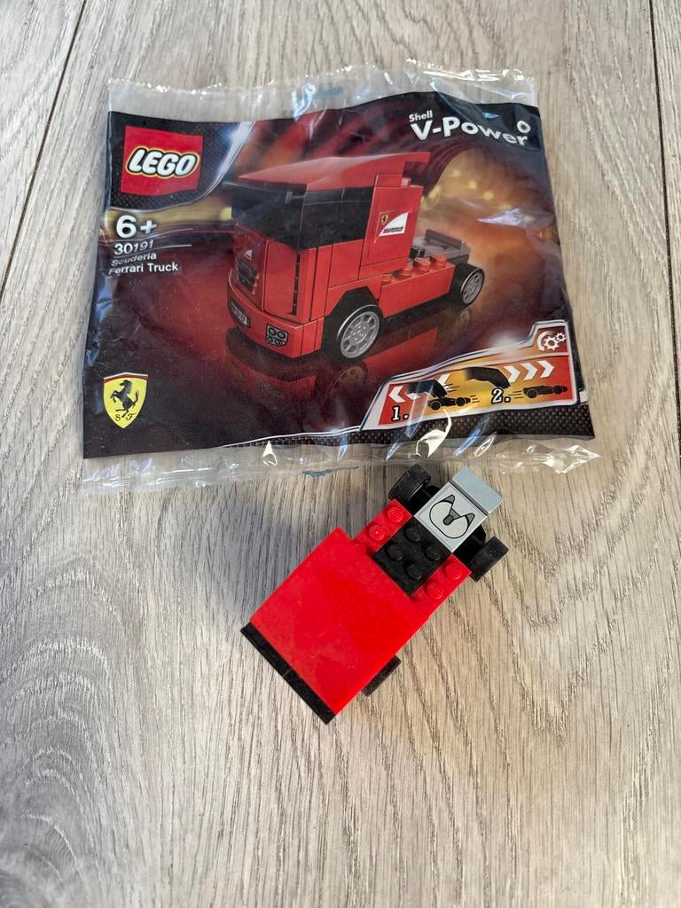 LEGO 30191 Scuderia Ferrari Truck Shell V-Power, Ophalen of Verzenden, Gebruikt, Complete set, Lego
