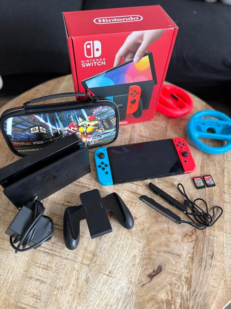 Nintendo Switch Oled, Spelcomputers en Games, Games | Nintendo Switch, Zo goed als nieuw, Racen en Vliegen, 3 spelers of meer