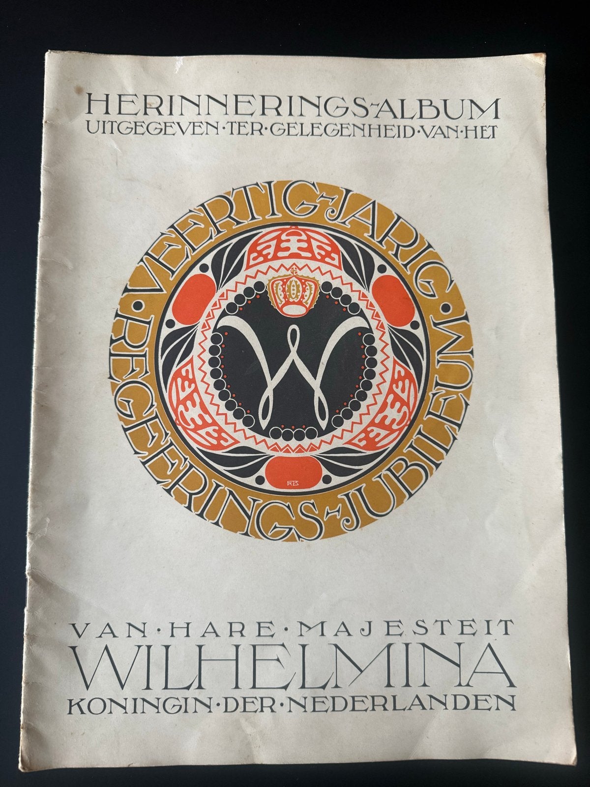 Herinneringsalbum Koningin Wilhelmina 1898-1938, Verzamelen, Ophalen of Verzenden, Gebruikt, Nederland, Tijdschrift of Boek