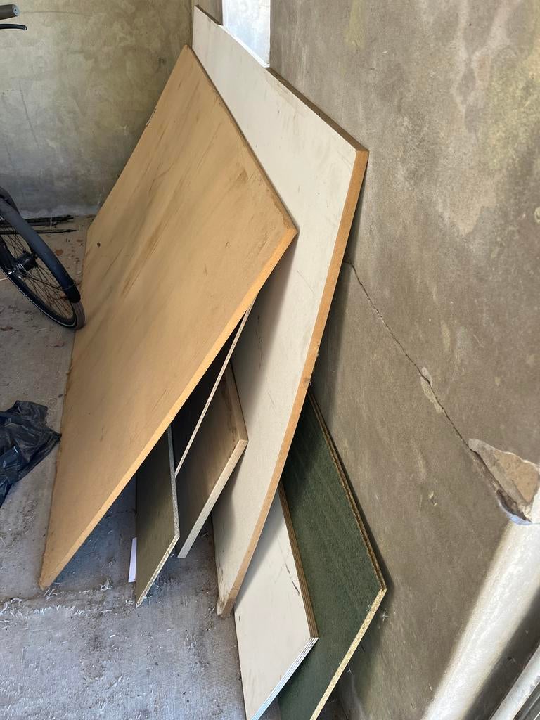 Nieuwe MDF platen 122x244 cm, gegrond en ongegrond, Ophalen of Verzenden, Zo goed als nieuw
