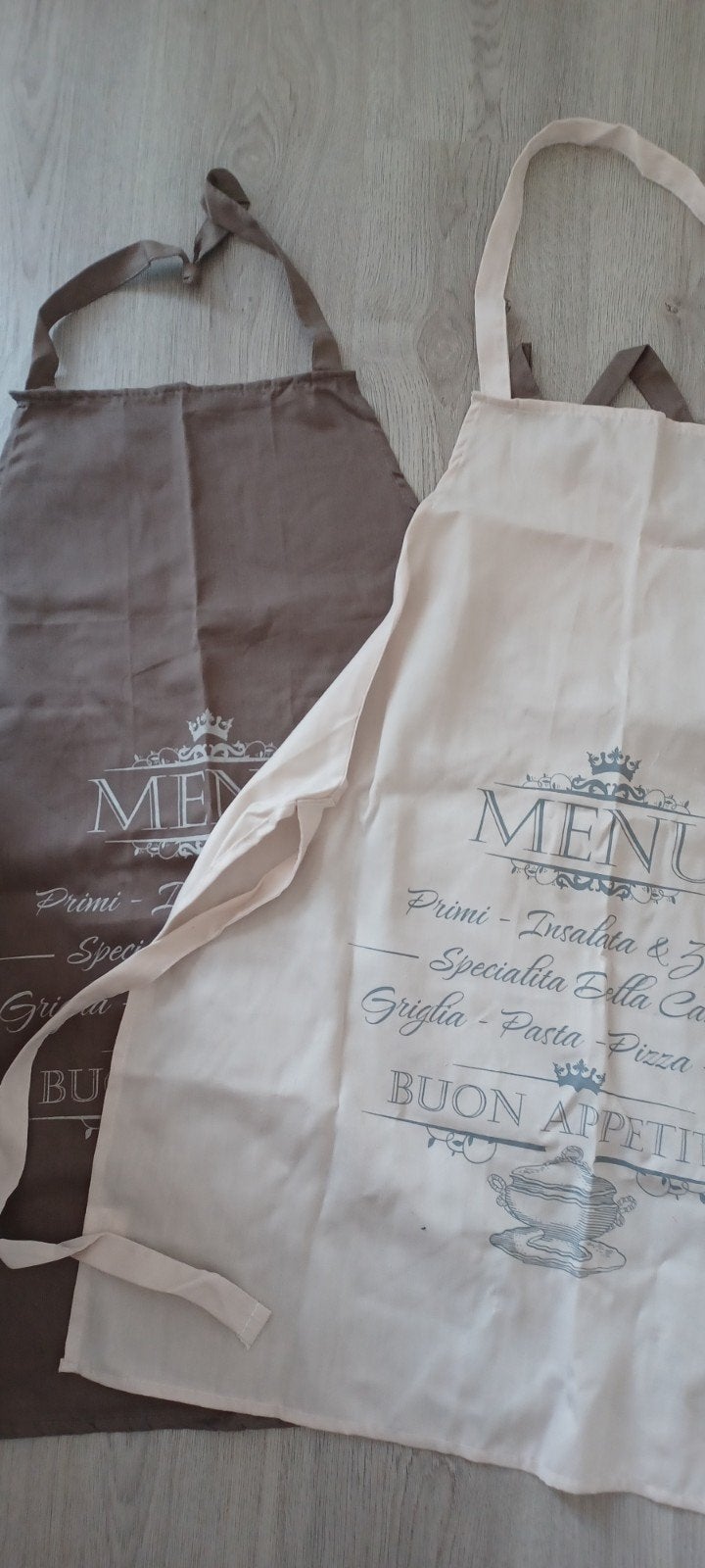 Set van 2 schorten met Italiaans menu design, Overige typen, Nieuw, Ophalen of Verzenden, Meerkleurig