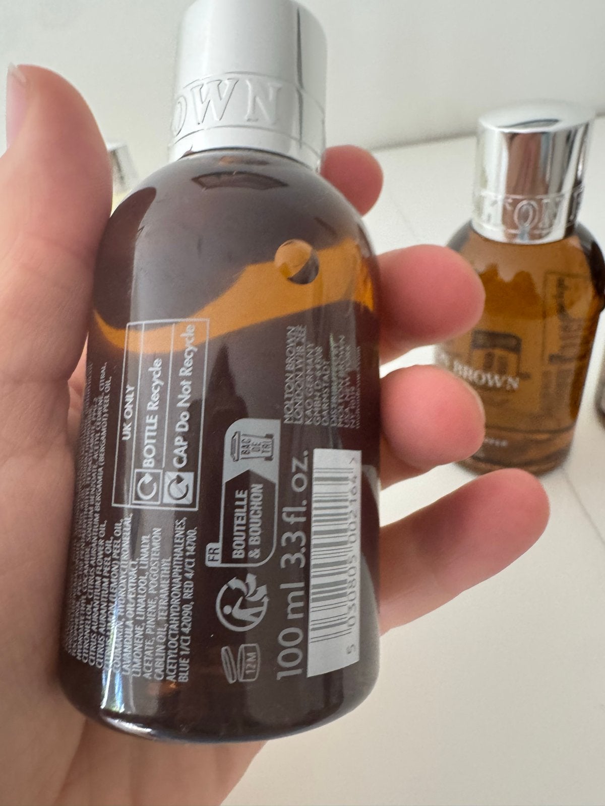Molton Brown Re-charge Black Pepper Douchegel 100ml, Sieraden, Tassen en Uiterlijk, Uiterlijk | Lichaamsverzorging, Ophalen of Verzenden