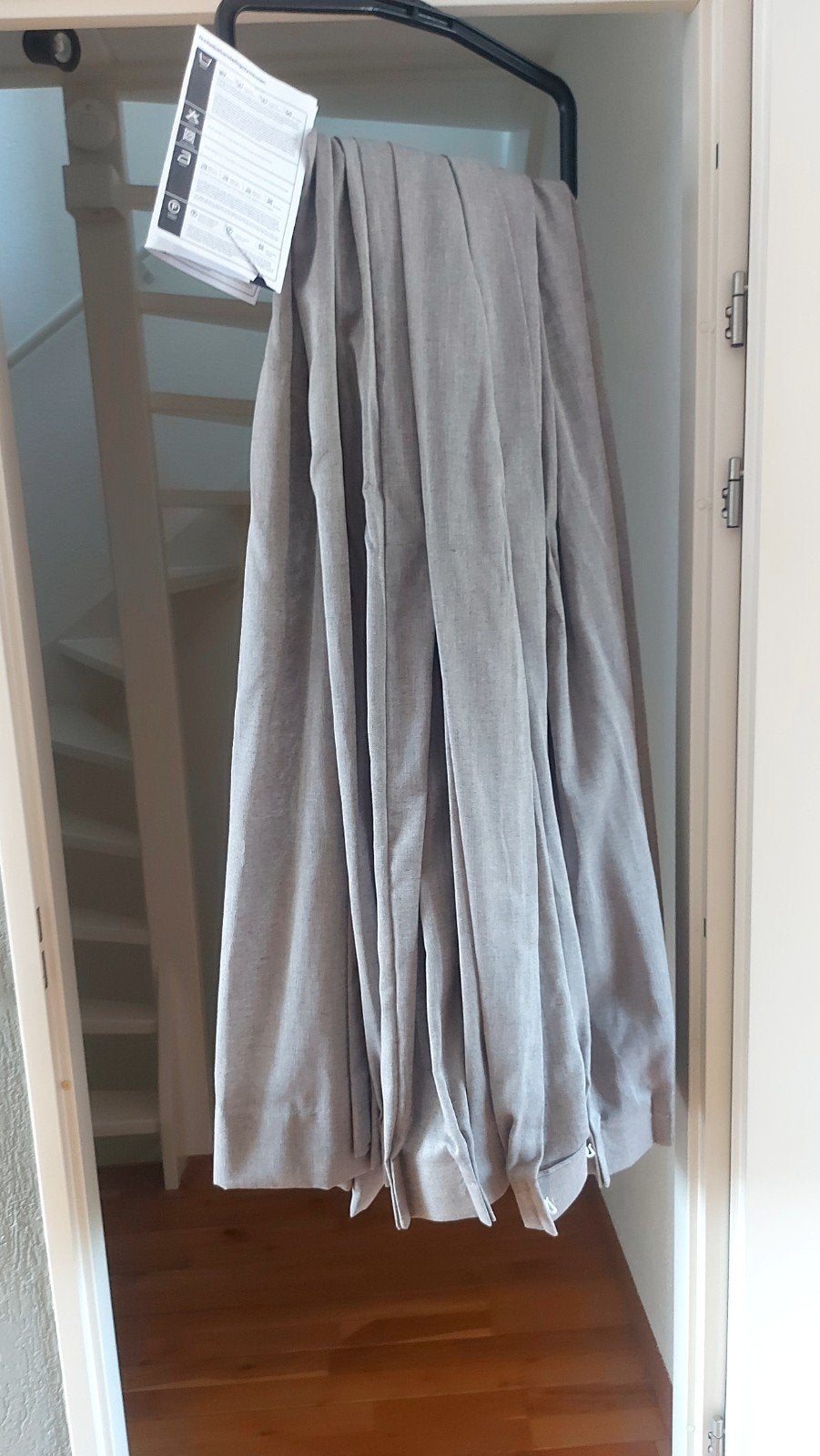 Nieuwe Hema Elst Inbetween Gordijnen Grijsbruin (240x125cm), Huis en Inrichting, Stoffering | Gordijnen en Lamellen, Overige merken