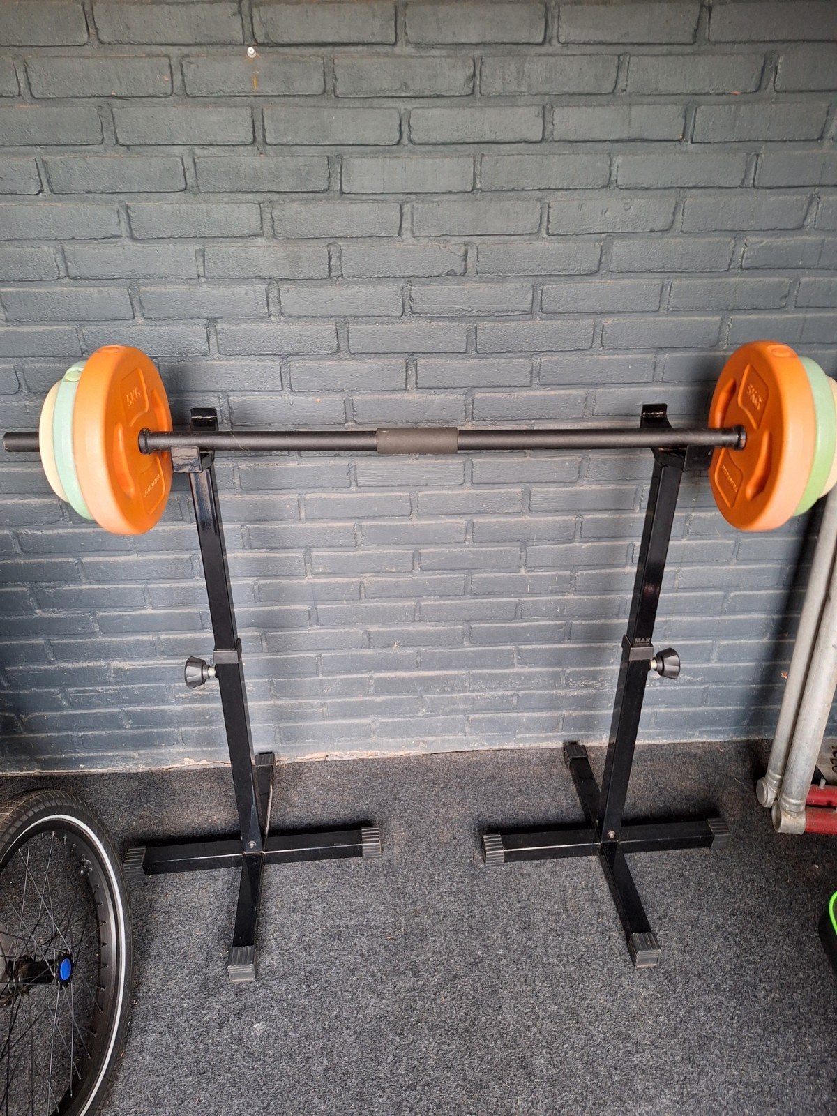 Halterset met standaard en 3 maten gewichten, Ophalen, Gebruikt, Armen, Halterset