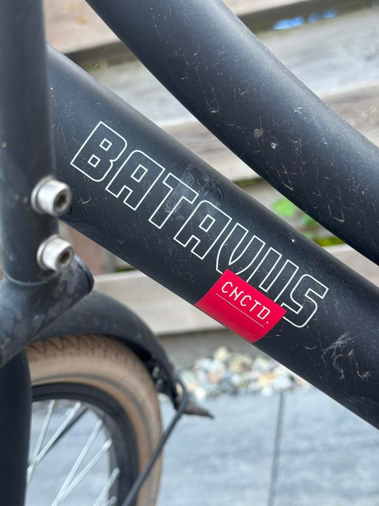 Batavus CNCTD. Stadsfiets - Zwart, Ophalen, Zo goed als nieuw, 20 inch of meer
