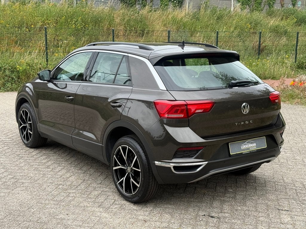 Volkswagen T-Roc 1.0 TSI Highline CRUISE I PDC I 18INCH R LI, Voorwielaandrijving, Gebruikt, 116 pk, Origineel Nederlands