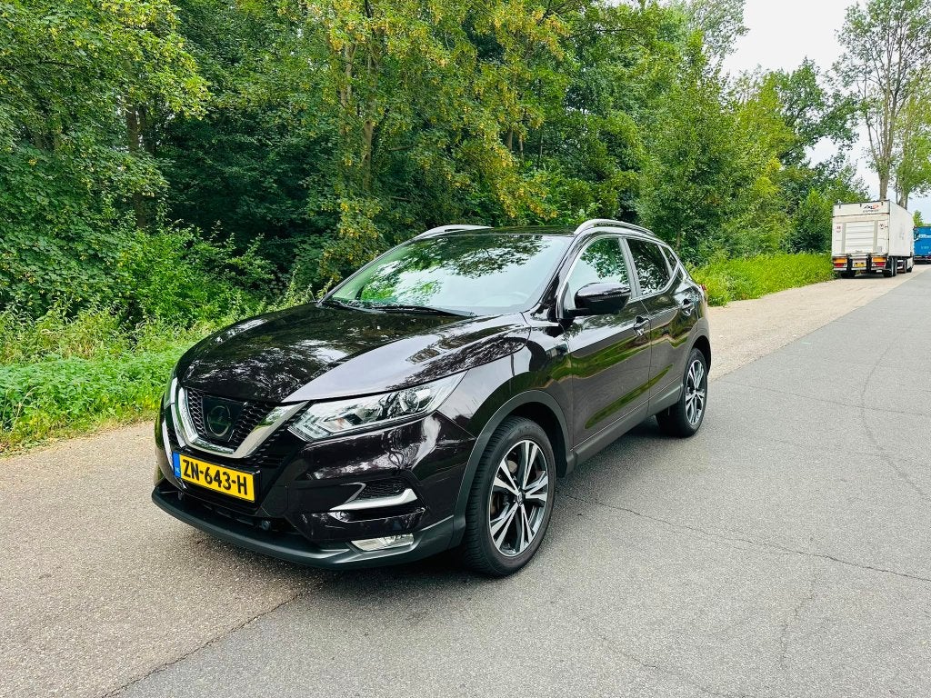 Nissan Qashqai 1.2 Dig-t 85KW 2WD CVT 2017 Export, Automaat, Stof, 4 cilinders, Zwart