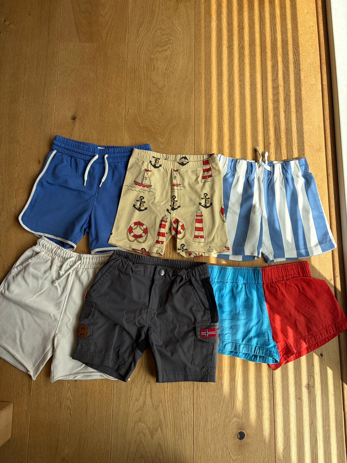 Gebruikt kledingpakket korte broeken maat 104 – 6 stuks, Kinderen en Baby's, Kinderkleding | Overige, Ophalen of Verzenden, Gebruikt