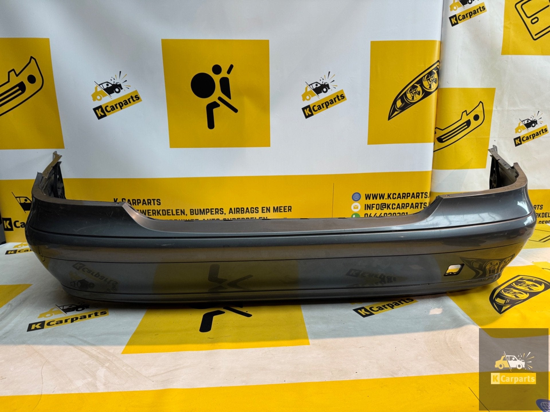 Mercedes-Benz E-klasse W211 Achterbumper Sedan A211880054, Auto-onderdelen, Carrosserie en Plaatwerk, Gebruikt, Mercedes-Benz AG