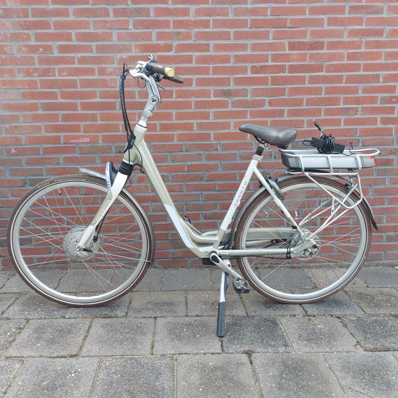 Sparta F8i ION elektrische fiets e-bike met maar 1112 km, Fietsen en Brommers, Ophalen, Sparta, Zo goed als nieuw, 47 tot 51 cm