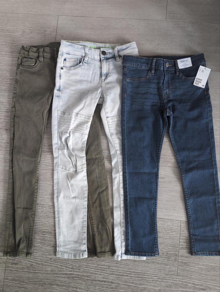 3x Jongens Slimfit/Skinny Jeans Maat 134/140 (WE, H&M), Broek, WE, H&M, Ophalen of Verzenden, Zo goed als nieuw