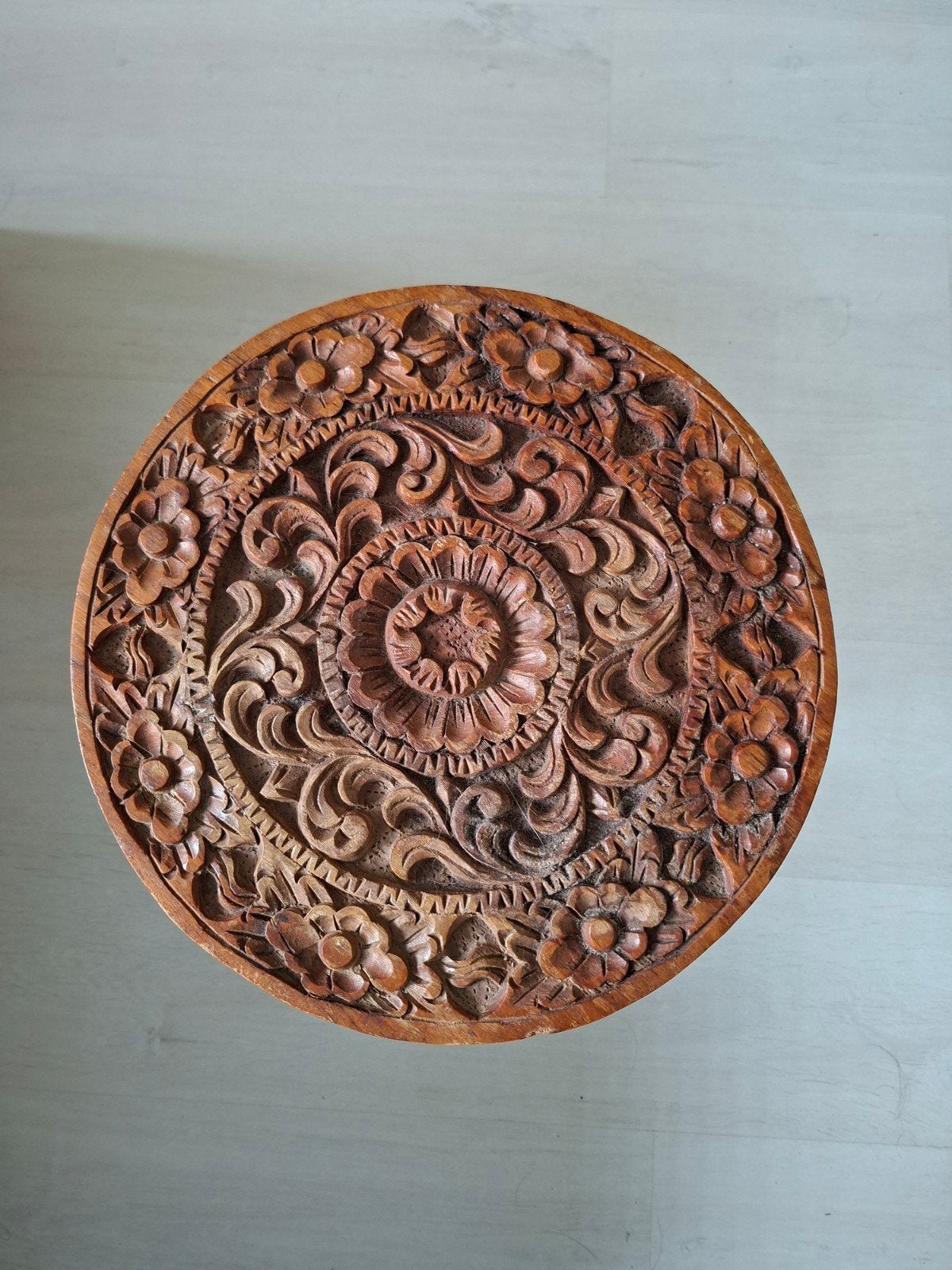 bijzet tafeltje bewerkt hout, Ophalen, Rond, Hout, Minder dan 55 cm