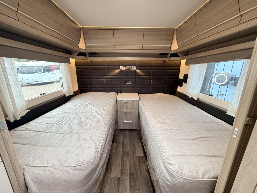 Kabe Royal 560 GLE KS, Caravans en Kamperen, Rondzit, Bedrijf, Schokbreker, Kabe
