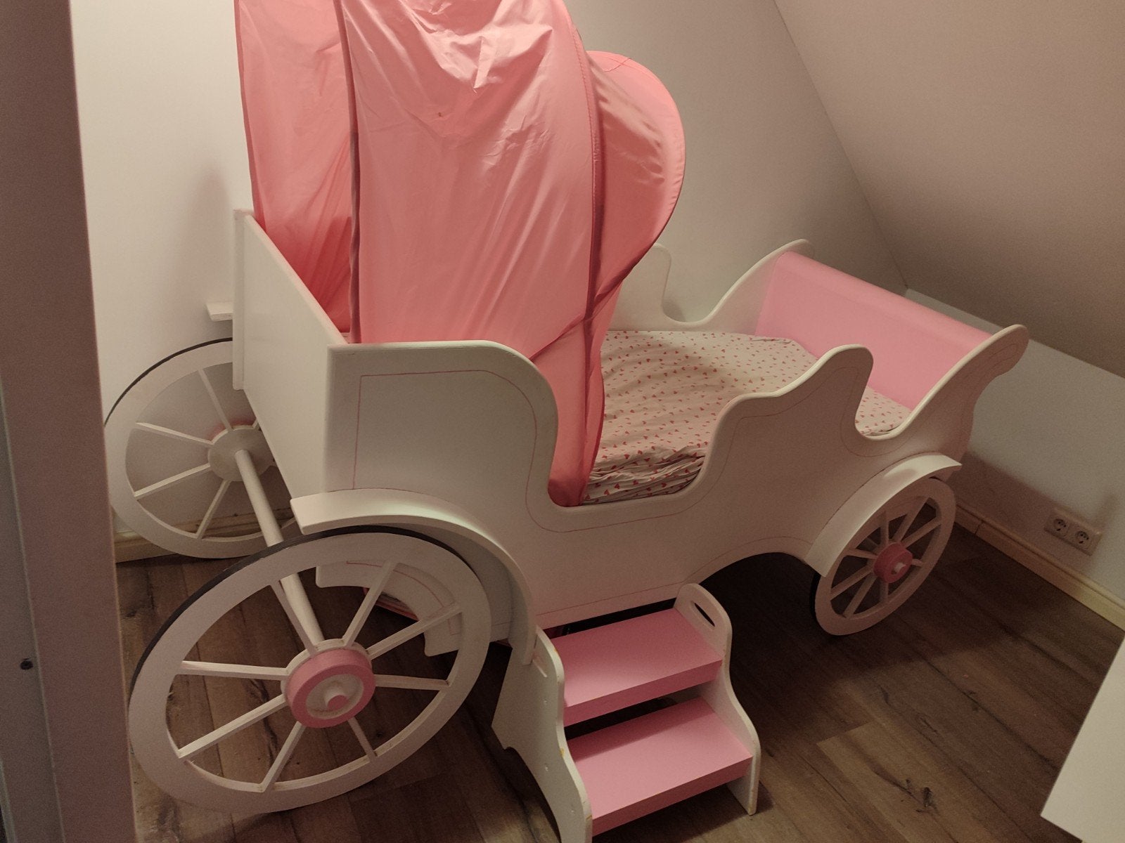 Uniek handgemaakt kinderbed, prinsessen koets, Ophalen, Eenpersoons, Hout, 90 cm