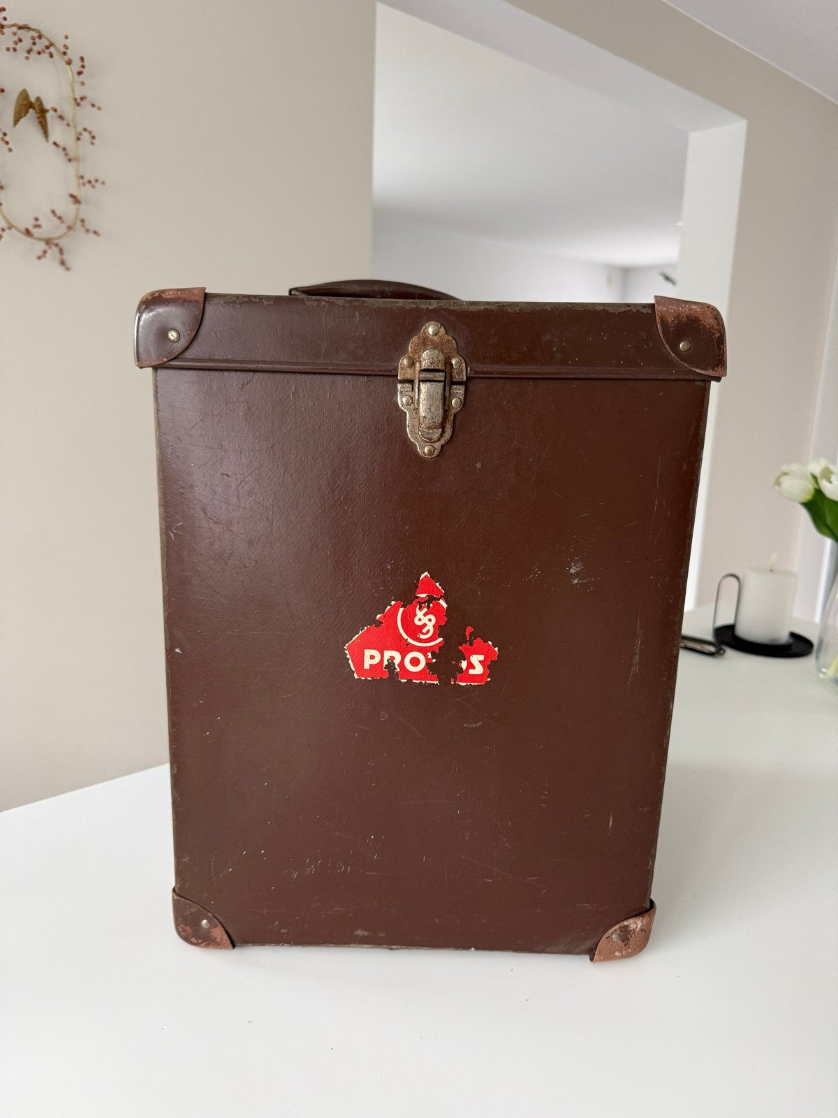 Vintage Bruine Metalen Opbergdoos met Handvat, Ophalen