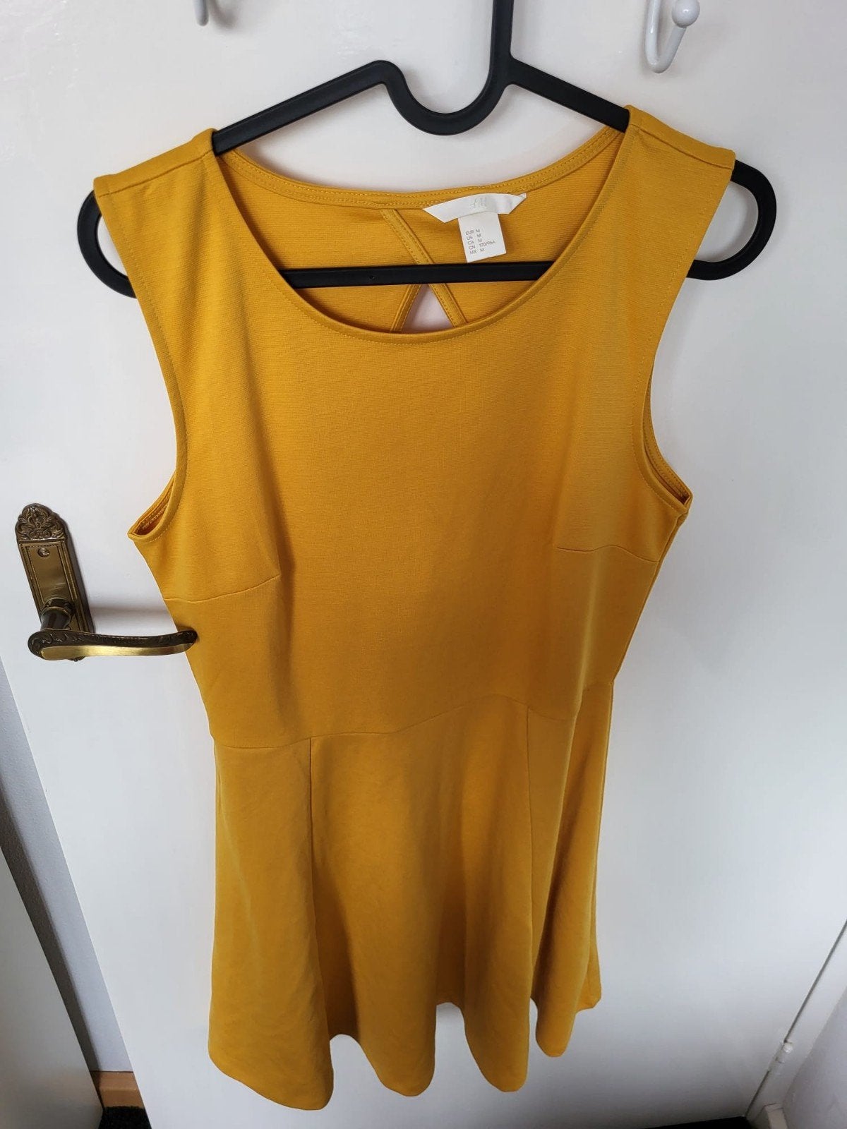H&M Gele Jurk Maat M, Kleding | Dames, H&M, Geel, Zo goed als nieuw, Knielengte