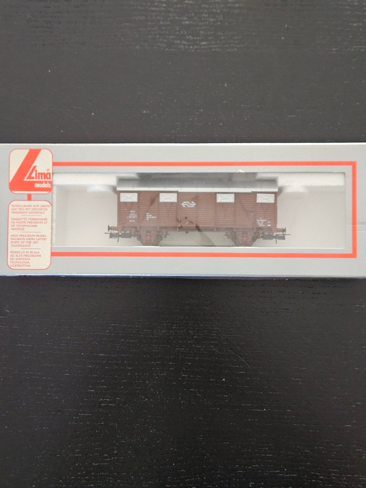 Lima models 303211K: NS gesloten goederenwagon, Gelijkstroom, Wagon, Ophalen of Verzenden, Lima