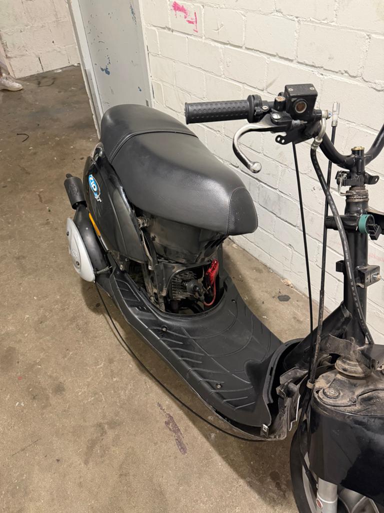 Piaggio Zip Scooter - Opknapper/Onderdelen, Ophalen, Zo goed als nieuw, Benzine, Piaggio