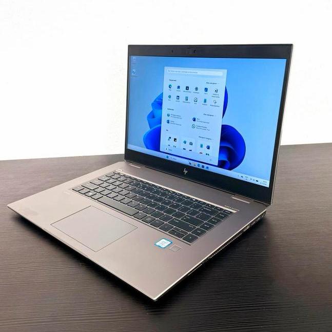 HP ZBook Studio - i7 Generatie 8 - NVIDIA Quadro P1000, Computers en Software, Windows Laptops, 256 GB, Met videokaart, 2 tot 3 Ghz